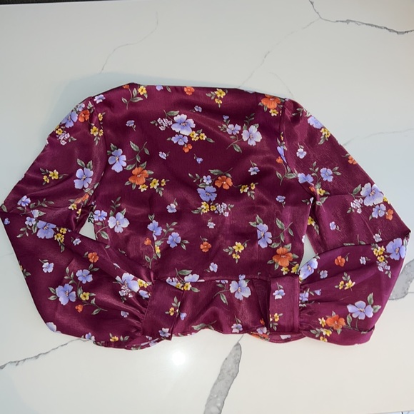 Purple floral crop hook and eye crop top forever 21 - Picture 6 of 6